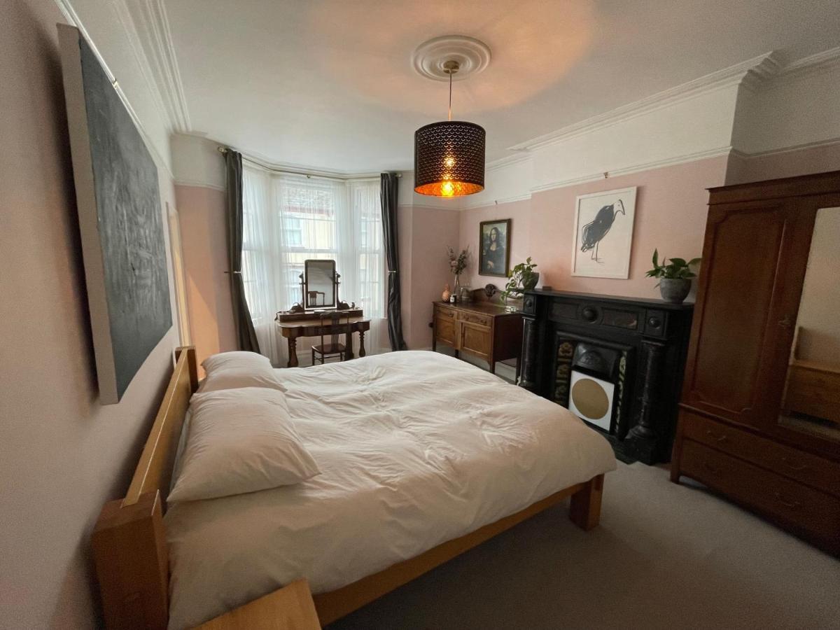 틴머스 Victorian Beach House With Parking 빌라 외부 사진